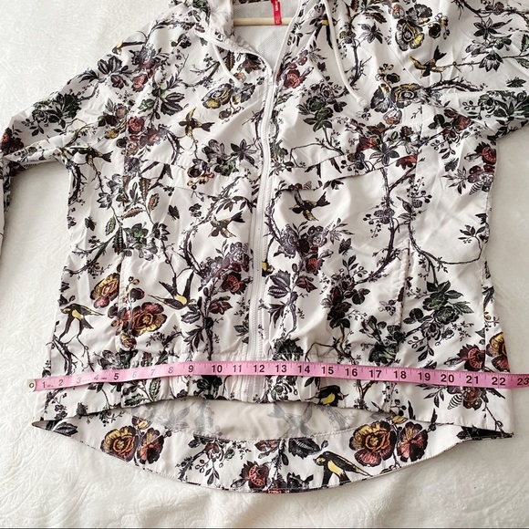PRICE FIRM / Union Bay Flora Print Windbreaker - Picture 5 of 13